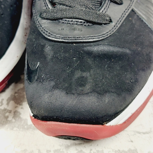 Nike Air Max 2010 Lebron VIII 8 Youth Bred Black Red OG Basketball Shoes V761 - Picture 12 of 13